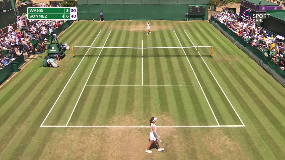 Zeynep Sönmez setlerde 1-0 öne geçti! #Wimbledon