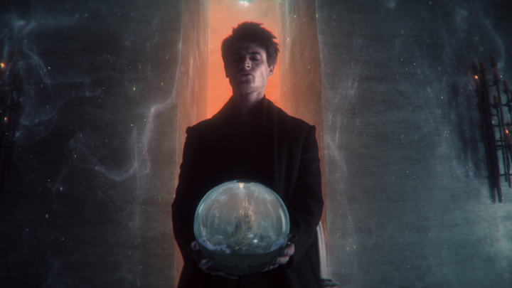 Take me to the Dreaming. The Sandman is back!