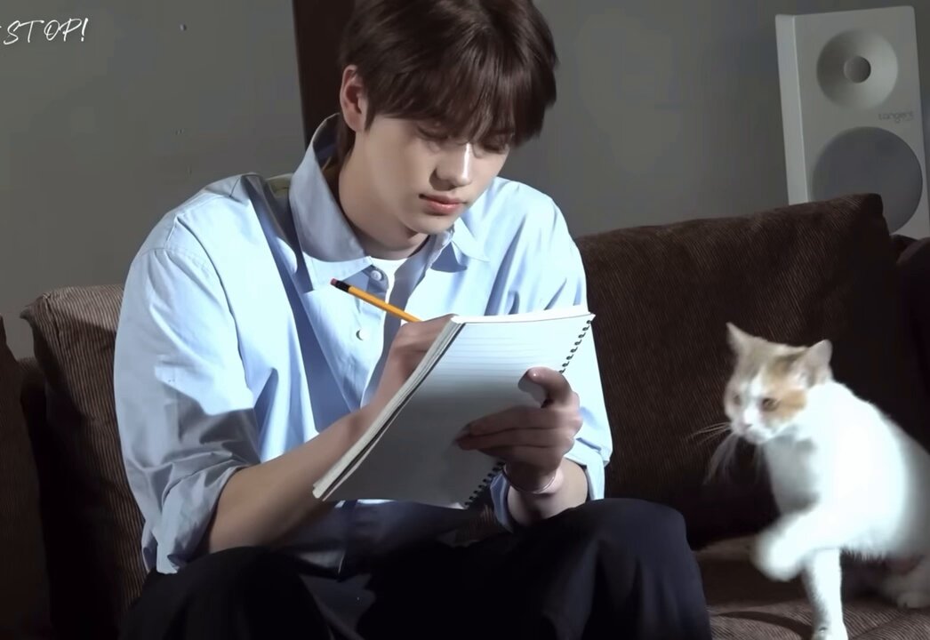 My heart can’t handle this level of cuteness 😭💕