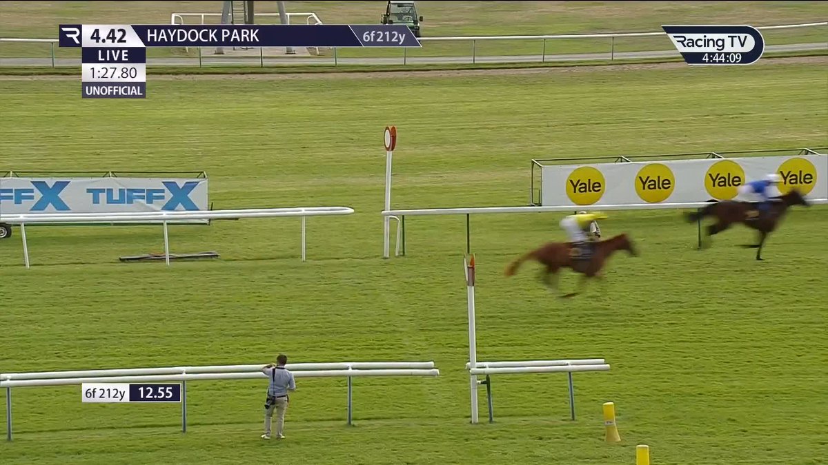 A double on the card for Billy Loughnane on the card as Protection Act takes the Galloping Guardsman EBF Novice Stakes for the George Boughey yard! 🙌 Billy Loughnane | George Boughey Racing