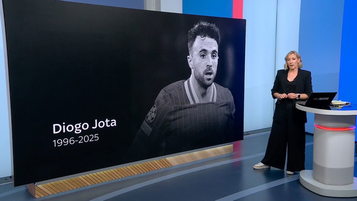 Liverpool manager Arne Slot pays tribute to Diogo Jota.