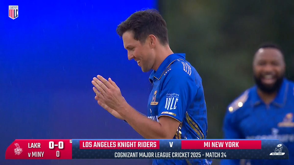 Unmukt Chand goes for a golden duck on the first ball of the match! 🦆 Trent Boult is surely bringing his A-game tonight. 💯