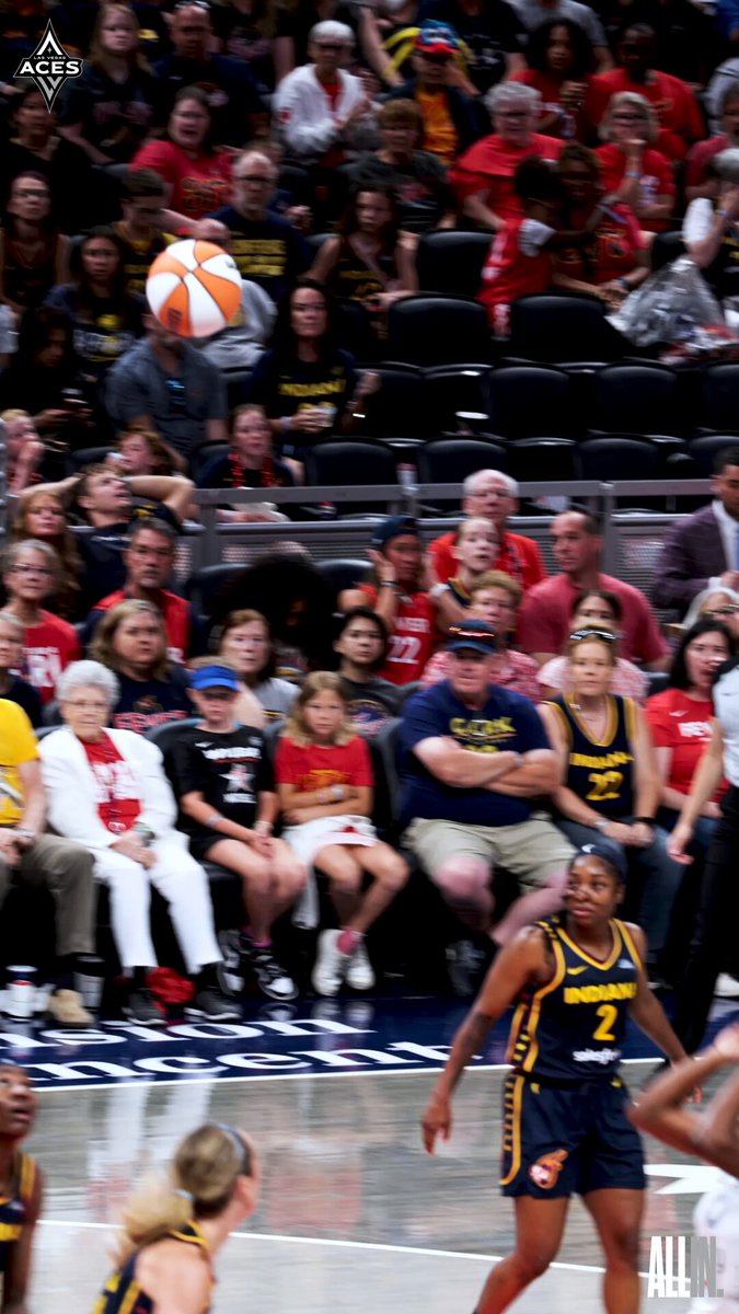 .#1 keepin' the hustle ➡️ Aaliyah Nye with the assist ➡️ A'ja Wilson to finish 🪣 #ALLINLV