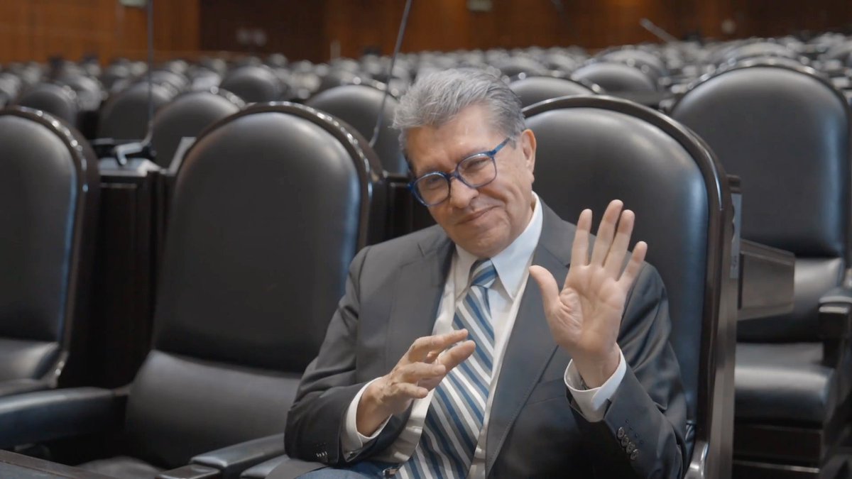 🗳️ MONREAL VA CON TODO: LA 4T PREPARA REFORMA ELECTORAL Ricardo Monreal adelantó que en septiembre iniciará la reforma constitucional del sistema electoral. Afirmó que se busca un modelo “más plural, competitivo e incluyente”.