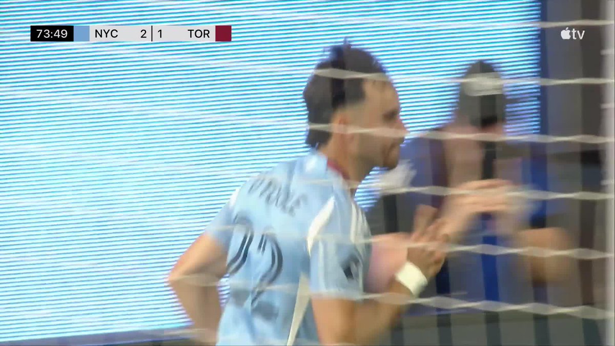 All the tricks in the O'Toole bag. 😤 New York City leads 3-1.