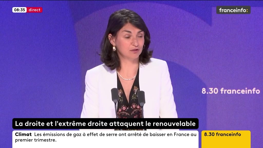 🔴 Critiques de la droite sur les énergies renouvelables ➡️ "Si vous faites un moratoire sur l'éolien et le photovoltaïque, il n’y aura plus assez de courant d'ici 2040. C'est pour ça que je dis que c'est totalement irresponsable", dit Aurélie Trouvé, députée Insoumise de Seine-Saint-Denis