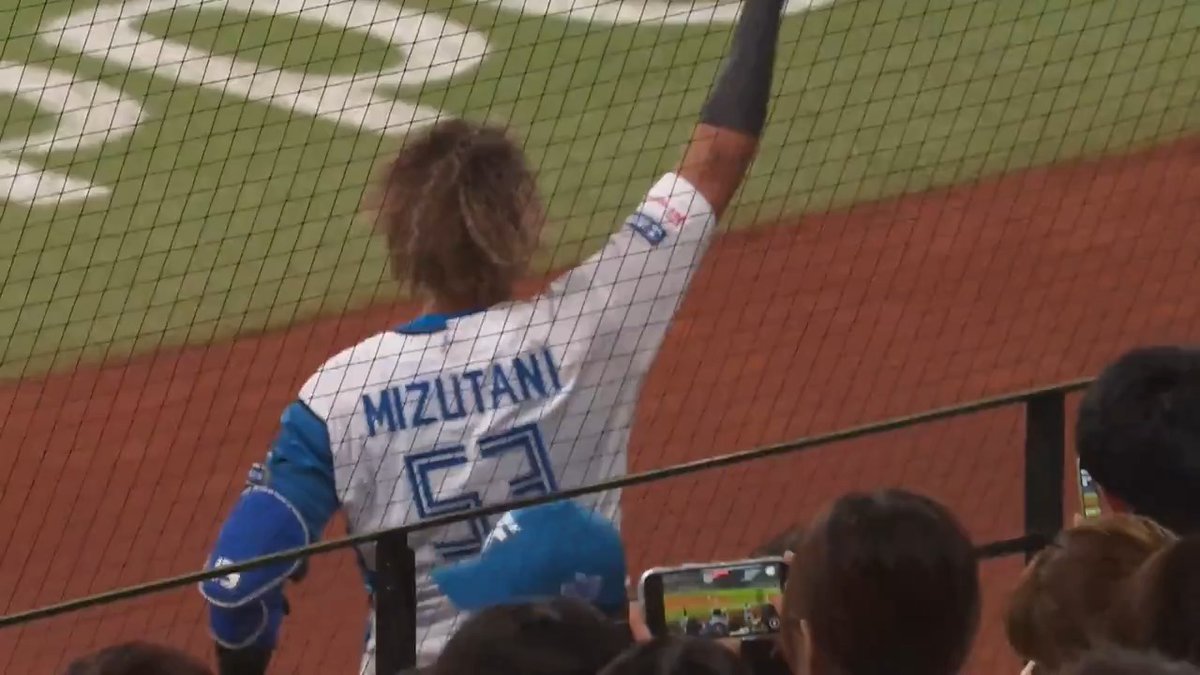 先頭打者アーチで幕開け！🔥 北海道日本ハム 水谷瞬 選手の今シーズン第6号ソロホームランで先制‼🚀 👇ライブ配信はこちら