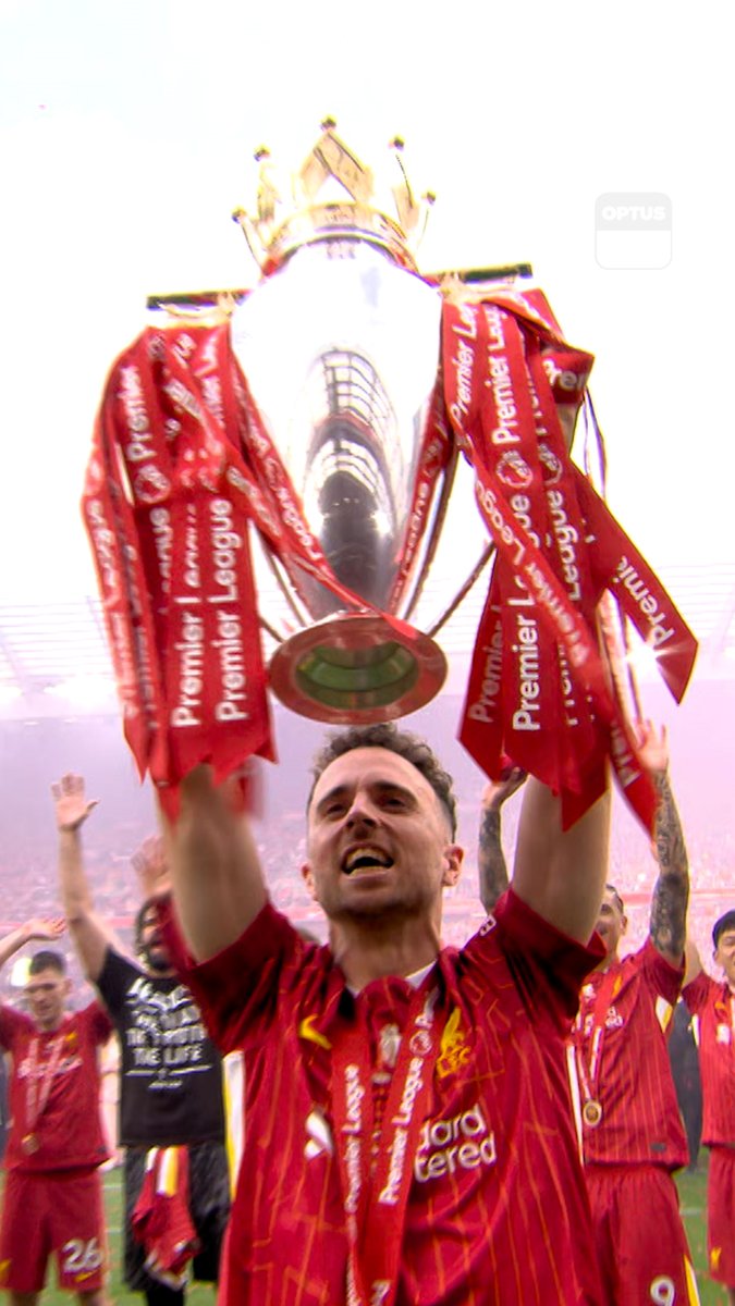 'He's a lad from Portugal, better than Figo don't you know. Oh, his name is Diogo!' 🎶❤️ These images of Diogo Jota singing along to his own chant in front of the Kop will live on forever.