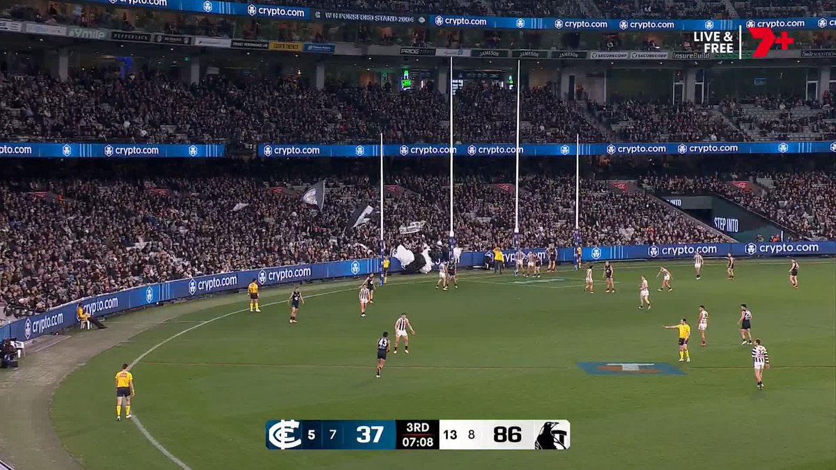 Smother at half back. Gather. Kick. Mark. Kick. Goal. Collingwood on 🔥 #AFLBluesPies
