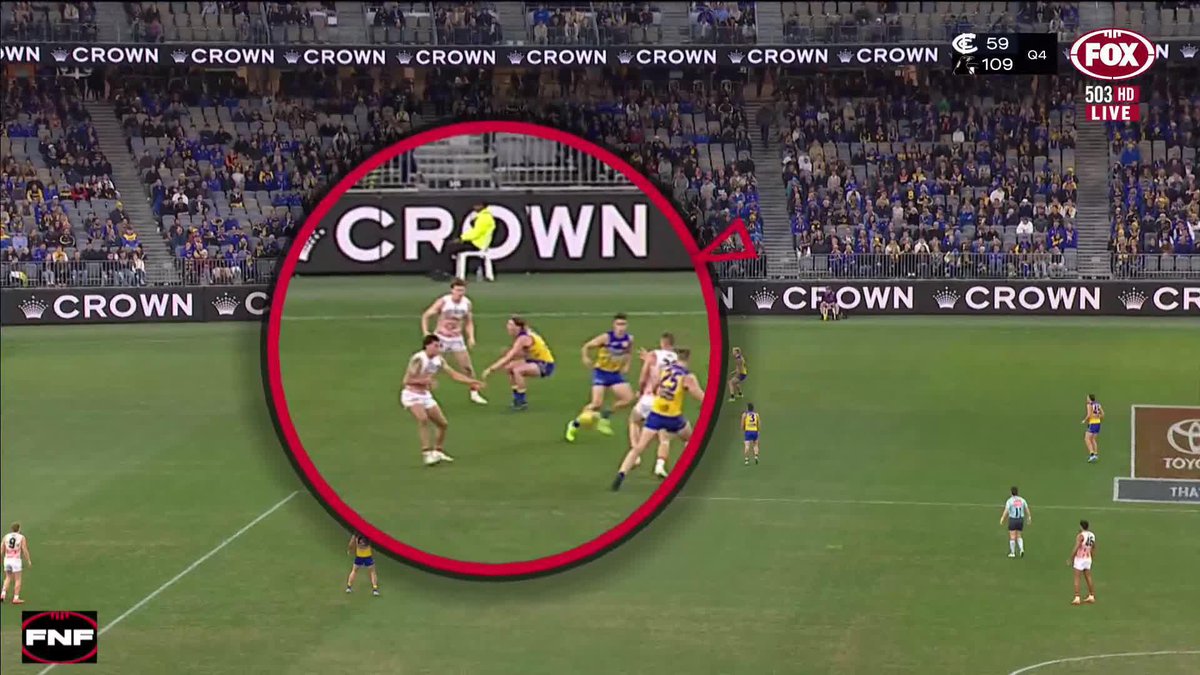 "You throw 'em, you've gotta accept them." There's a fair bit going on between Tom Green and Harley Reid 👀 📺 Watch #AFLEaglesGiants LIVE on ch. 503 or stream on Kayo: ✍️ BLOG 🔢 MATCH CENTRE