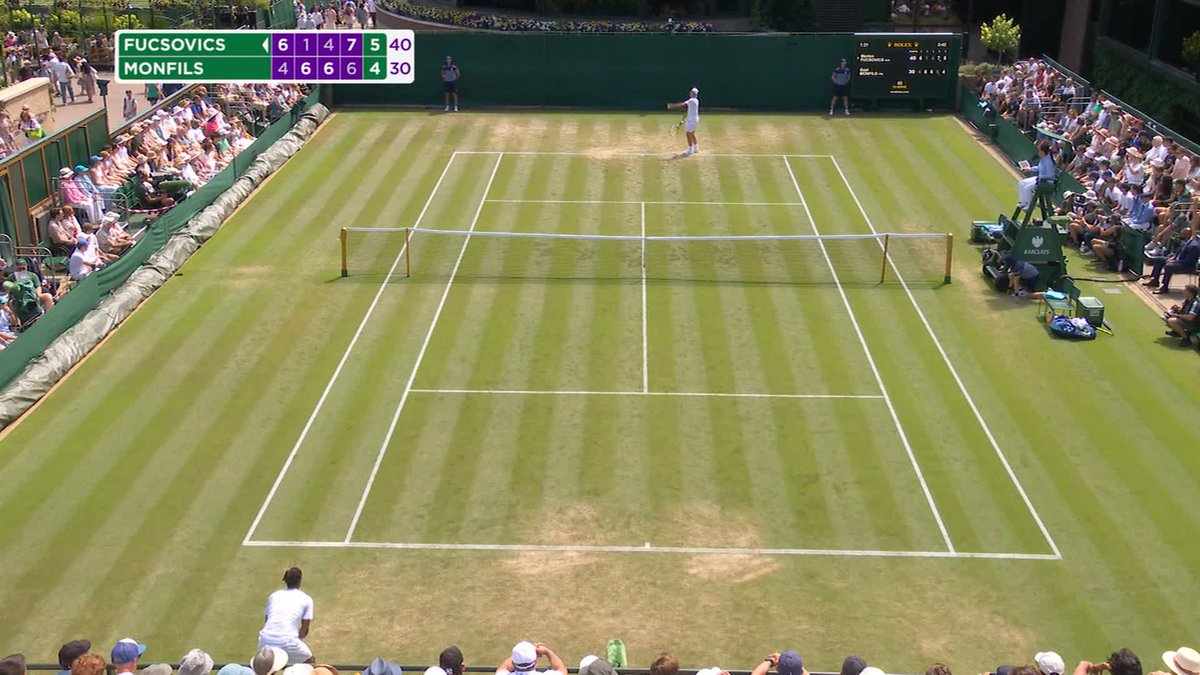 Fucsovics in Five! 😮💨 Lucky Loser Marton Fucsovics is given a standing ovation on No.18 Court after defeating Gael Monfils, 6-4, 1-6, 4-6, 7-6(5), 6-4 to reach 3R #Wimbledon