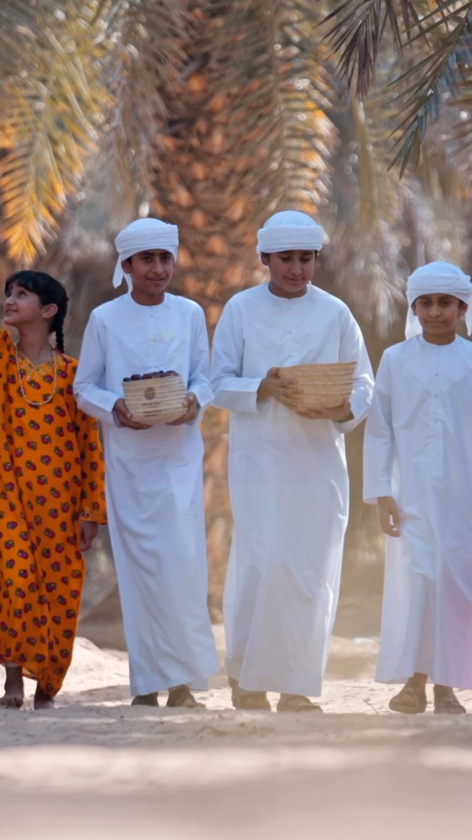 استعدوا لأحلى فعالية في ليوا! 🌴✨ استكشفوا تراث زراعة النخيل وأسرارها وتعرفوا عن قرب على التقاليد الإماراتية الأصيلة في مهرجان ليوا الدولي للتمور 2025 Get ready for Liwa’s sweetest event 🌴✨ Dive into the heritage of date farming from 14 – 27 July!