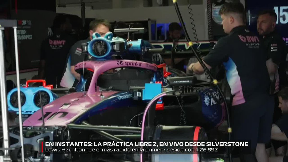 EL ALA DELANTERA DEL 43 La lupa de Albert Fabrega para mostrar los detalles del auto de Franco Colapinto en la previa de la FP2 del #BritishGP. ▶️ Más 🏁 #Formula1 en el Plan Premium de #DisneyPlus
