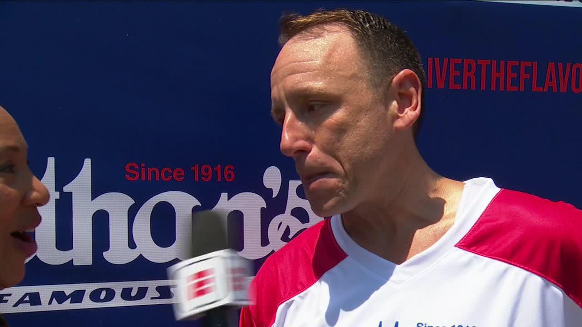 Joey Chestnut on whether he can get 80 hot dogs 😳 📺: ESPN2