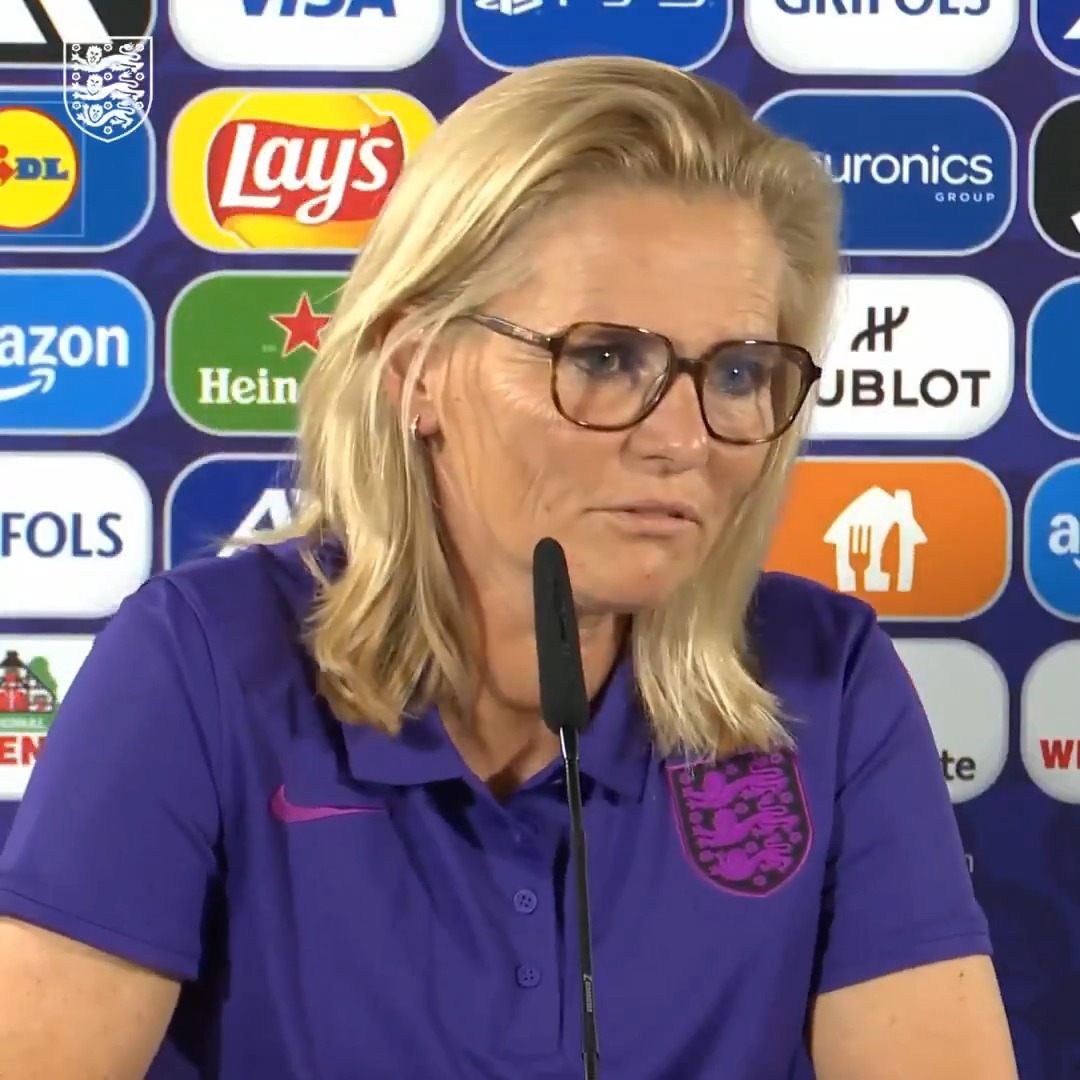 "We have high expectations of ourselves too." 🙌 Sarina Wiegman discusses the preparation and team togetherness ahead of our game against France 👊