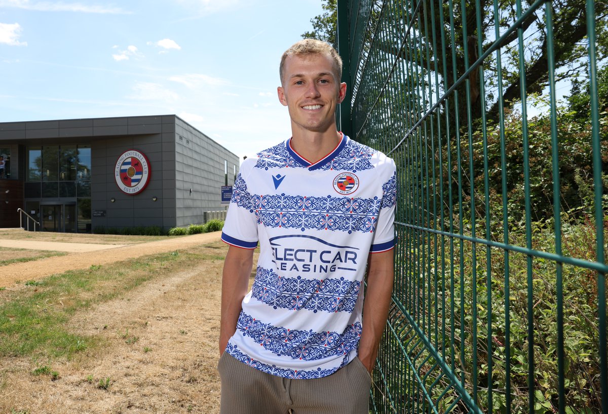 🗣️" I am buzzing to be here, buzzing to be a part of the project and what the gaffer is trying to do here." Hear from new signing Matty Jacob for the first time 👇