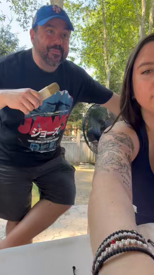 By popular demand, the return of 4th of July karaoke with my cousin Frankie (who deleted her Twitter account so she won’t even know I posted this). Please to enjoy “No Scrubs.” Happy 4th!
