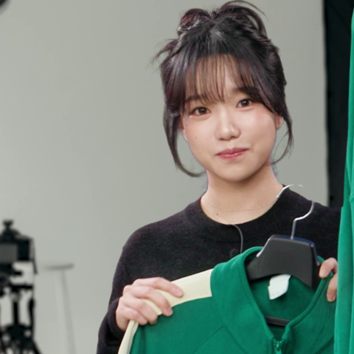 #ootd: 마지막 게임에 걸맞는 완벽한 아웃핏 <오징어 게임> 시즌3, 절찬 스트리밍 중.