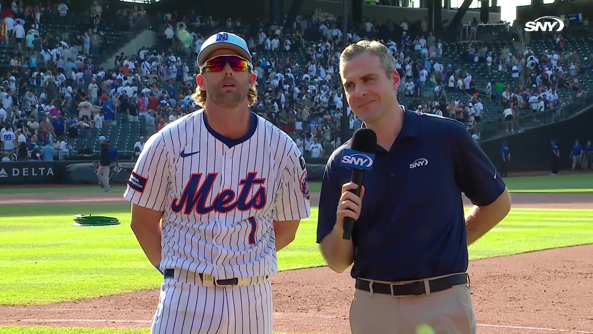 "As soon as it left the bat, I knew it was gone. That was fun" Jeff McNeil catches up with Steve Gelbs after the Mets' 6-5 win over the Yankees today at Citi Field: