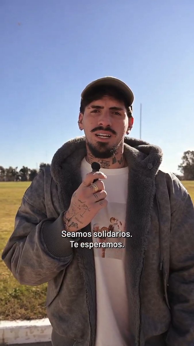 ¡Campaña contra el frío! Este sábado, de 11 a 17, estamos recibiendo donaciones en el Estadio. Ingreso por puerta 19, sobre calle Pastoriza. Te esperamos ❤️‍🔥 #TodoRojo 🔴
