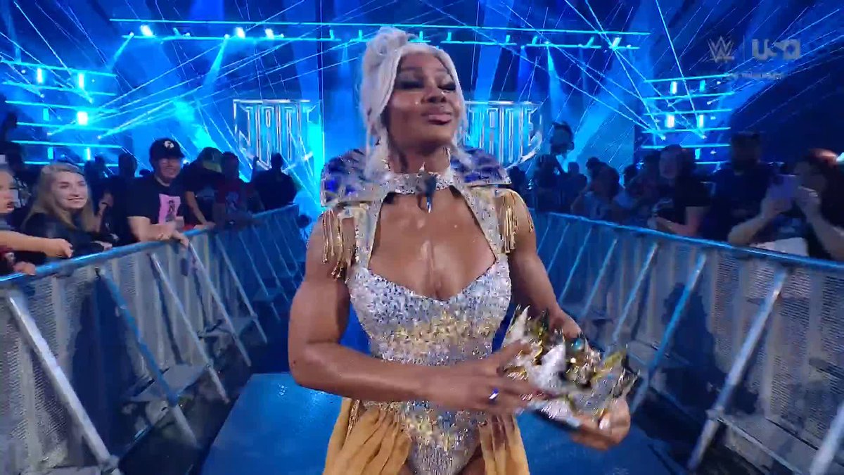 Hold that thought, Tiffany Stratton! The Queen of the Ring, Jade Cargill, has arrived 👑⚡️