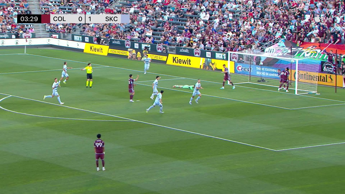 Dejan Joveljic gives Sporting Kansas City the lead just minutes into the match! 📺 #MLSSeasonPass or Apple TV+: