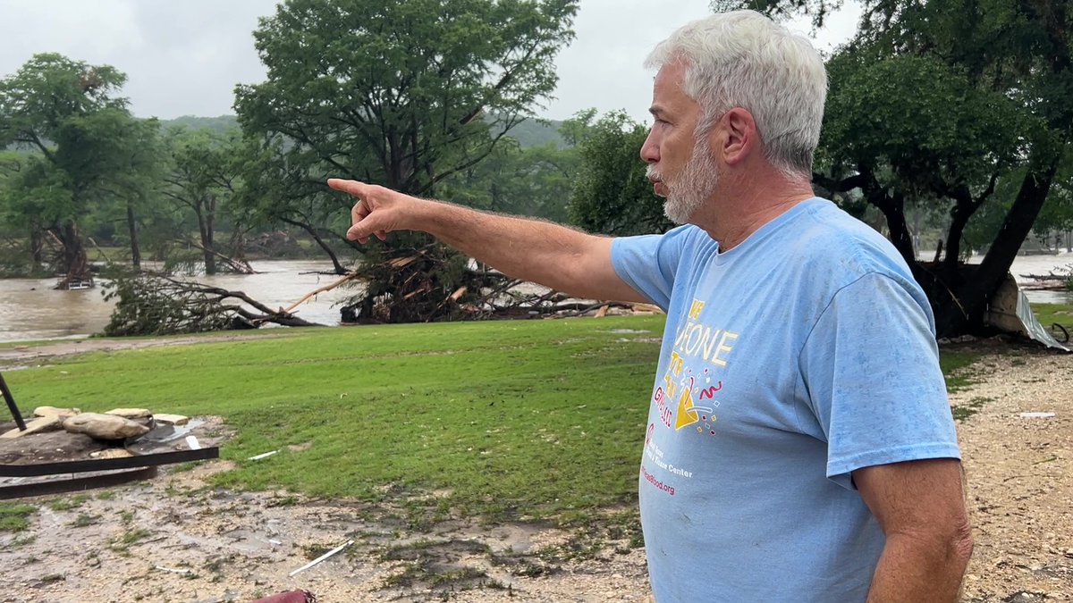 JUST IN: 🚨 Terrifying report out of Texas reveals multiple screaming people just FLOATED AWAY while TRAPPED their vehicles. “Cars [in the river] – A LOT OF THEM had people in them. They were screaming.” PRAY FOR TEXAS!