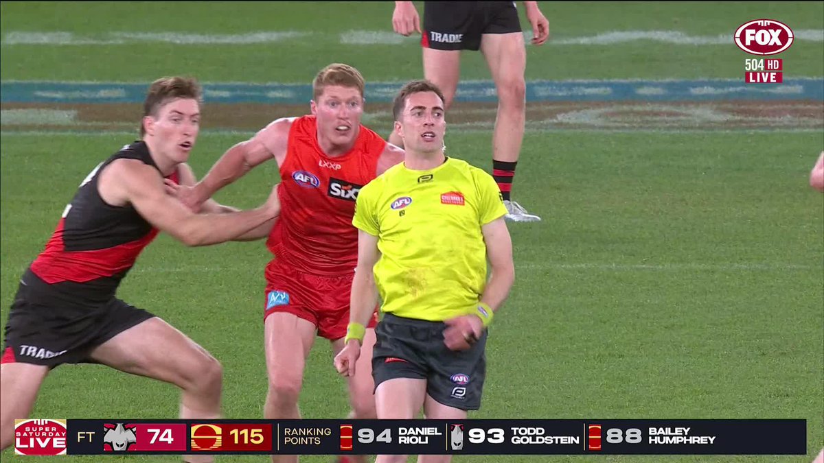 "If I'm the AFL watching that, I'm not too pleased." The panel weigh in on Matt Rowell's approach, following a crackdown on umpire contact. 📺 Watch #AFLDonsSuns on ch.504 or stream on Kayo Sports: ✍️ WRAP