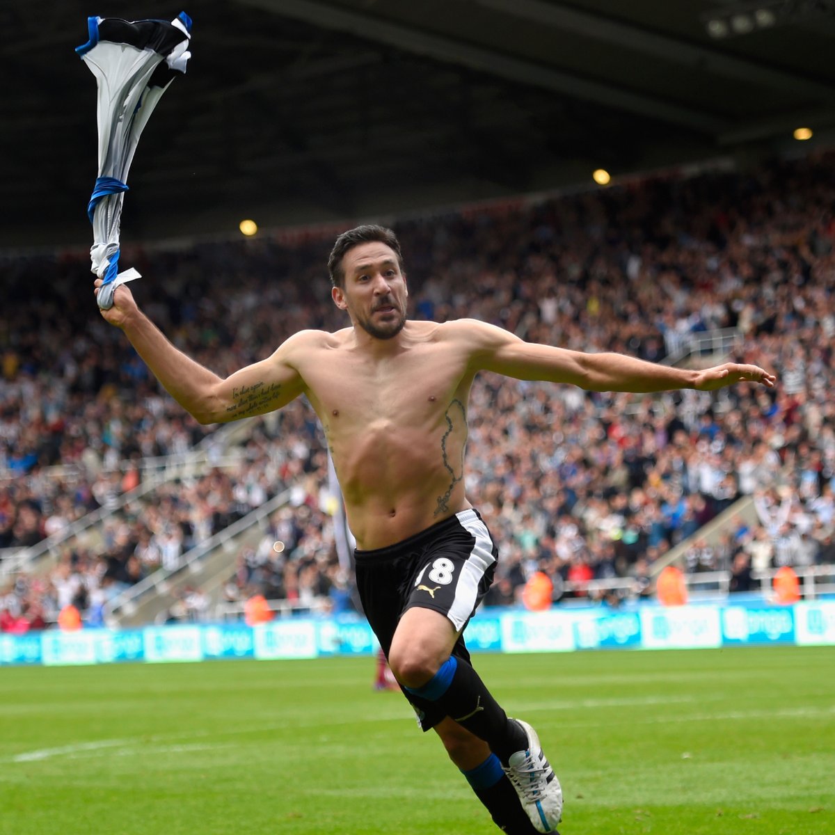 Happy 42nd birthday to Jonás Gutiérrez Jonas Gutierrez 🕷🥳 “I was sad when I left. It was hard to leave a club and place I love. I think about the good things, like the fans and their unbelievable messages of support. For that, I can only say thank you.”