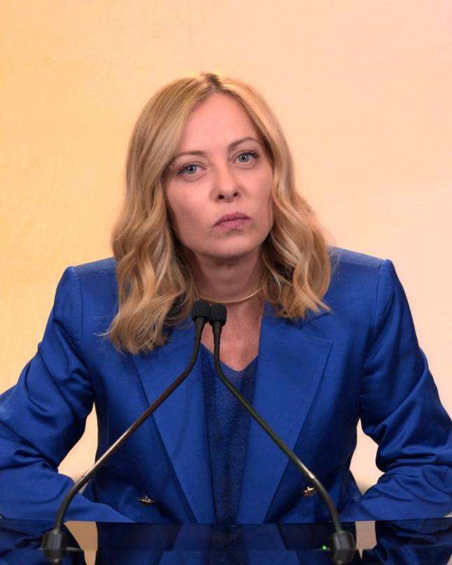 Sul caso dei fondi pubblici al cinema, il Governo intende andare fino in fondo. È arrivato il momento di mettere la parola fine a sprechi, anomalie e irregolarità. Lo facciamo con determinazione, nel rispetto di chi lavora seriamente e per il bene del cinema italiano, che merita trasparenza, qualità e responsabilità.