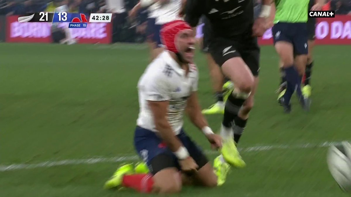 VILLIÈRE PERMET AUX BLEUS DE RECOLLER AU SCORE 🔥 France Rugby 🐓 #NZLFRA