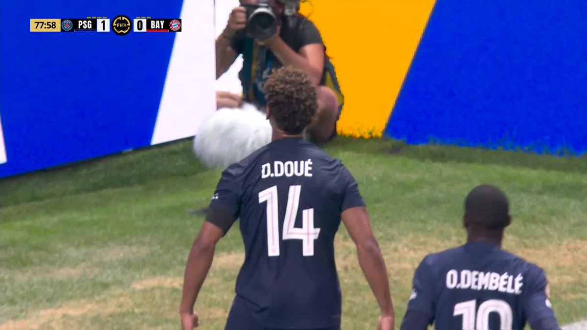 🏆🇫🇷 DÉSIRÉ DOUÉ PARA EL 1-0 DEL PSG ANTE BAYERN MÚNICH EN 4TOS DE FINAL.