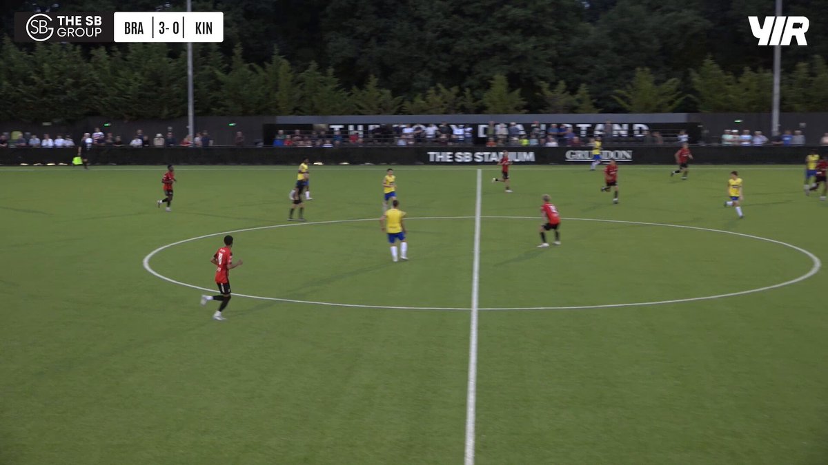 Highlights! - Our pick of the goals! J o e y G r a n t 👀 It was 4 second half goals that separated the Robins from Kingstonian on Friday night down at The SB Stadium. Hit the link below NOW to see all the goals and 11 minutes of action!
