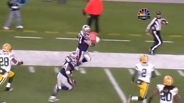 Dan Connolly saw his opportunity and ran with it! 71 yards to be exact.