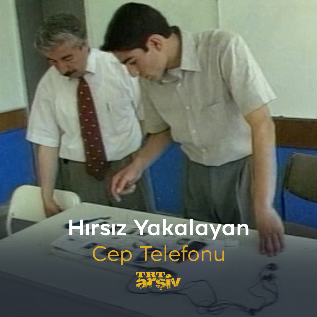 Bir cep telefonu hırsızları nasıl ele verir? 🤔 2004 yılında Van Alpaslan Anadolu Öğretmen Lisesi'nde okuyan 3 öğrencinin geliştirdiği sisteme göz atalım.