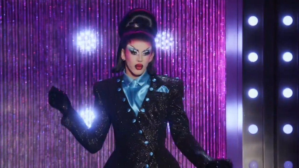 Category Is: Tirami-suit! 👔✨ Which lewk suits you? #AllStars10