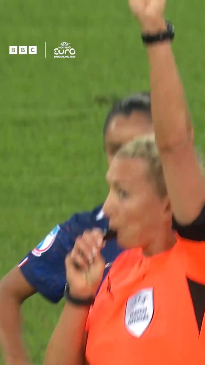 Sarina Wiegman's reaction to the offside call 🙈🤬 #WEuro2025 #BBCFootball