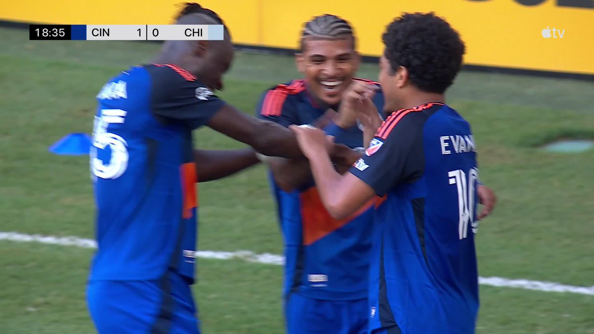 Evander with a beauty 💫 (via Major League Soccer)