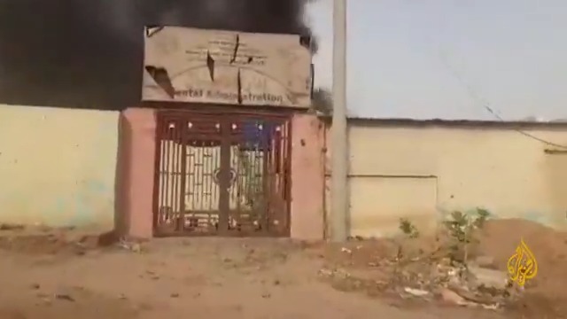 مصدر عسكري في مدينة #الفاشر يقول إن قوات الدعم السريع قصفت محيط السوق الكبير في المدينة، مضيفا أن الجيش قصف بالمدفعية مواقع قوات الدعم السريع شرقي الفاشر #الأخبار