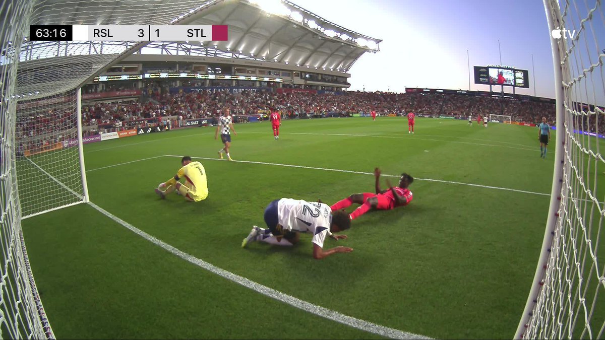 A transition play for @RealSaltLake leads to an own goal and RSL restores their advantage to ✌️ 📺 #MLSSeasonPass: