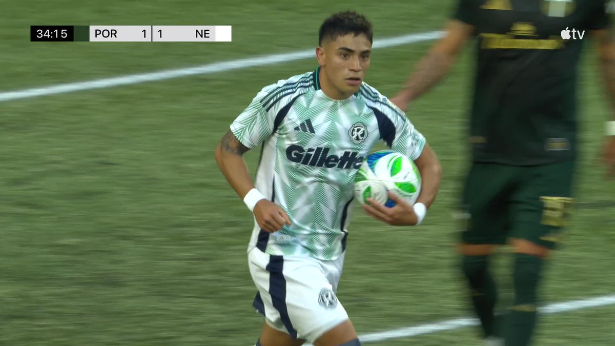 The ball from Carles Gil. The cut from Luca Langoni. 👏 New England Revolution level it in Portland.