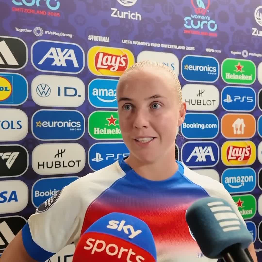 "Unsure how it was given offside" 🤔 Beth Mead was not convinced by the decision to disallow an England goal in the first half.