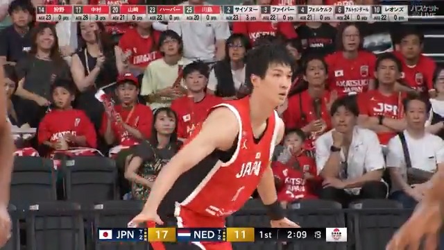 初代表の #中村太地 が3Pシュートを沈める👌 思い切りの良さで存在感を発揮💫 🏆日本生命カップ2025(東京大会) #バスケットボール #男子日本代表 🇯🇵#日本 vs #オランダ🇳🇱 ▶️視聴はコチラ #バスケットLIVE ライブ/見逃し配信 #AkatsukiJapan 日本バスケットボール協会(JBA) バスケットボール日本代表
