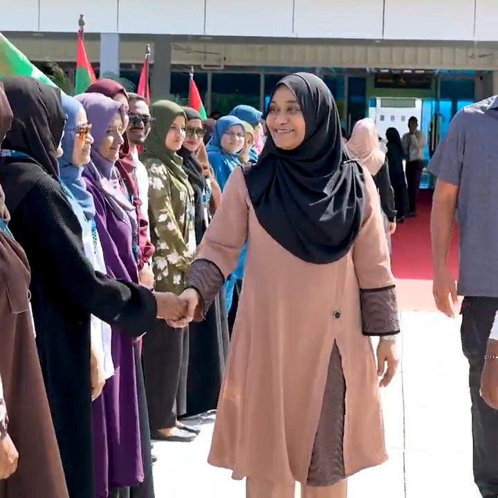 ރައީސުލްޖުމްހޫރިއްޔާގެ އަނބިކަނބަލުން ކުޅުދުއްފުށި ސިޓީއަށް ވަޑައިގަތުން