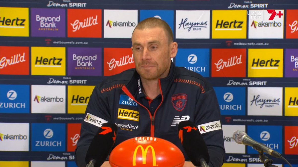 "We trust that we've done the work. As long as our process is right, we're confident that the results will turn." 🗣️ Simon Goodwin on Melbourne's goal kicking
