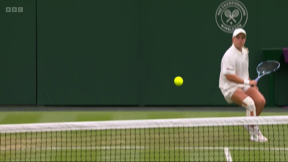 Sonay Kartal, that is delightful! 👏😍 The Brit is battling away to get back into this match 😤 #Wimbledon