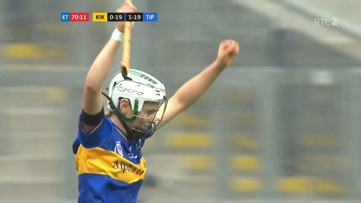 What a screamer from Clodagh McIntyre in extra time! Tipp are through to the All-Ireland semifinal!