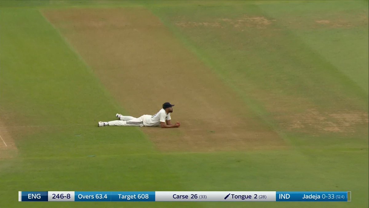 Mohammed Siraj with an EXCELLENT catch 👏🔥
