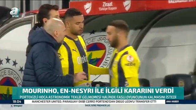 Jose Mourinho, astronomik bir teklif gelmediği sürece En-Nesyri'nin takımda kalmasını istedi.