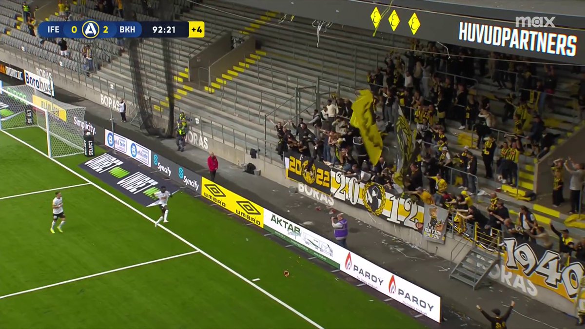 John Paul Dembe gör sitt andra mål i matchen! 🐝 📲 Se matchen på Max